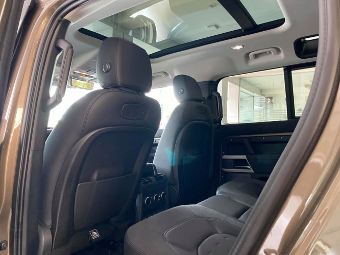 Land Rover Defender back interior
