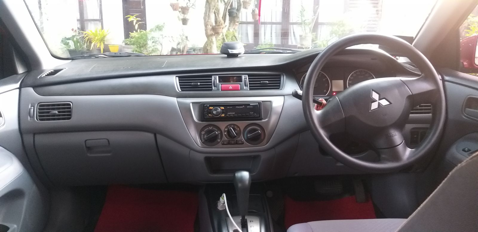 Mitsubishi Lancer front interior + dashboard