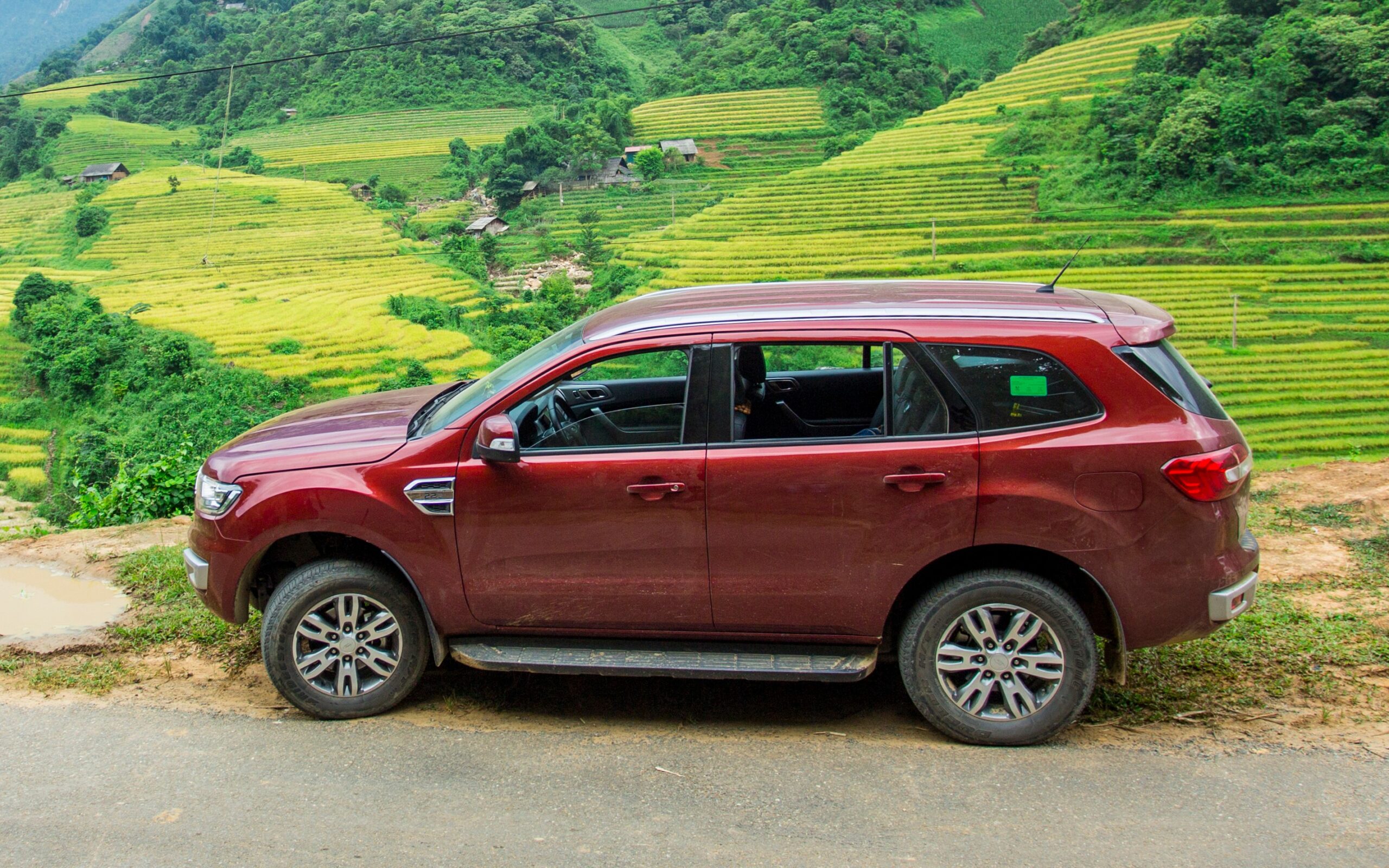 Ford Everest 2012 Review