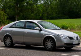 Nissan Primera 2001 Review