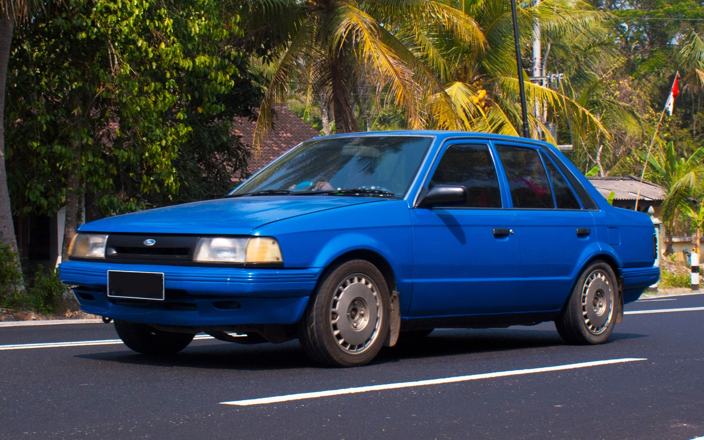 Ford Laser 1990 Review