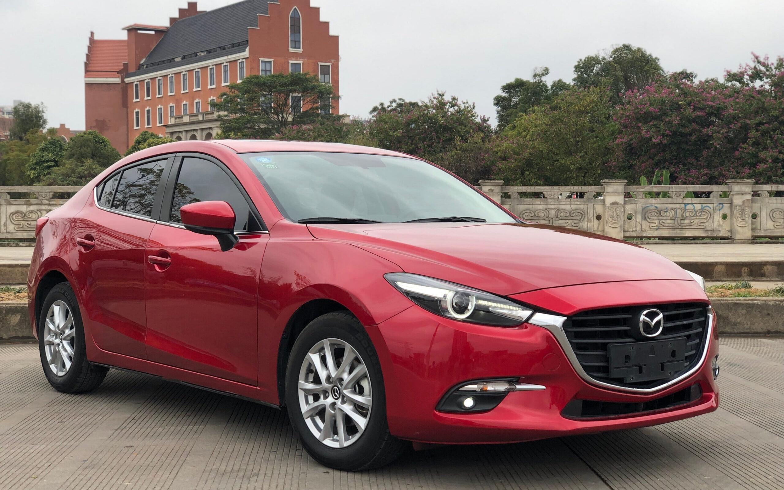 MAZDA 3 2017 Review