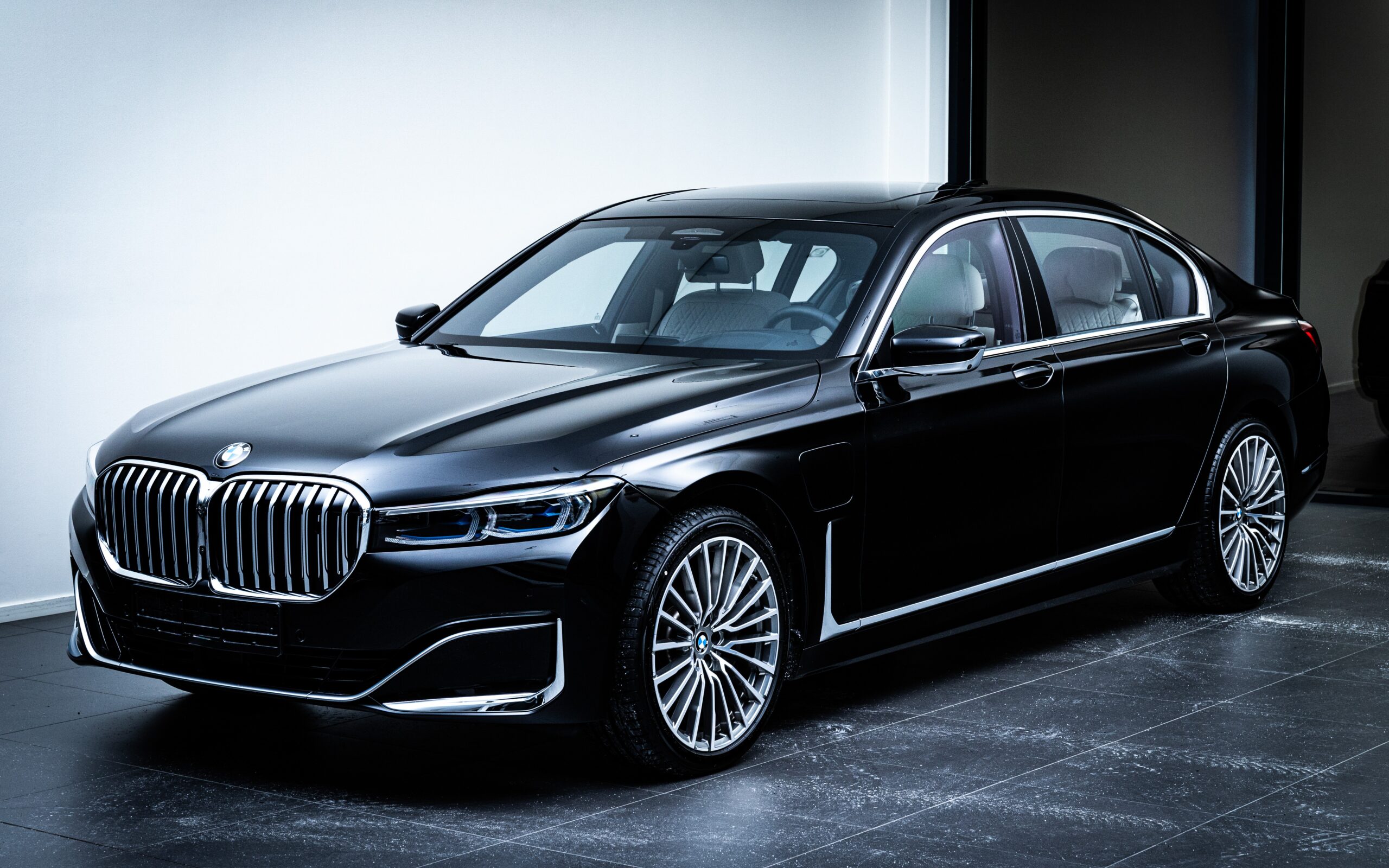 BMW 740Le 2016 Review