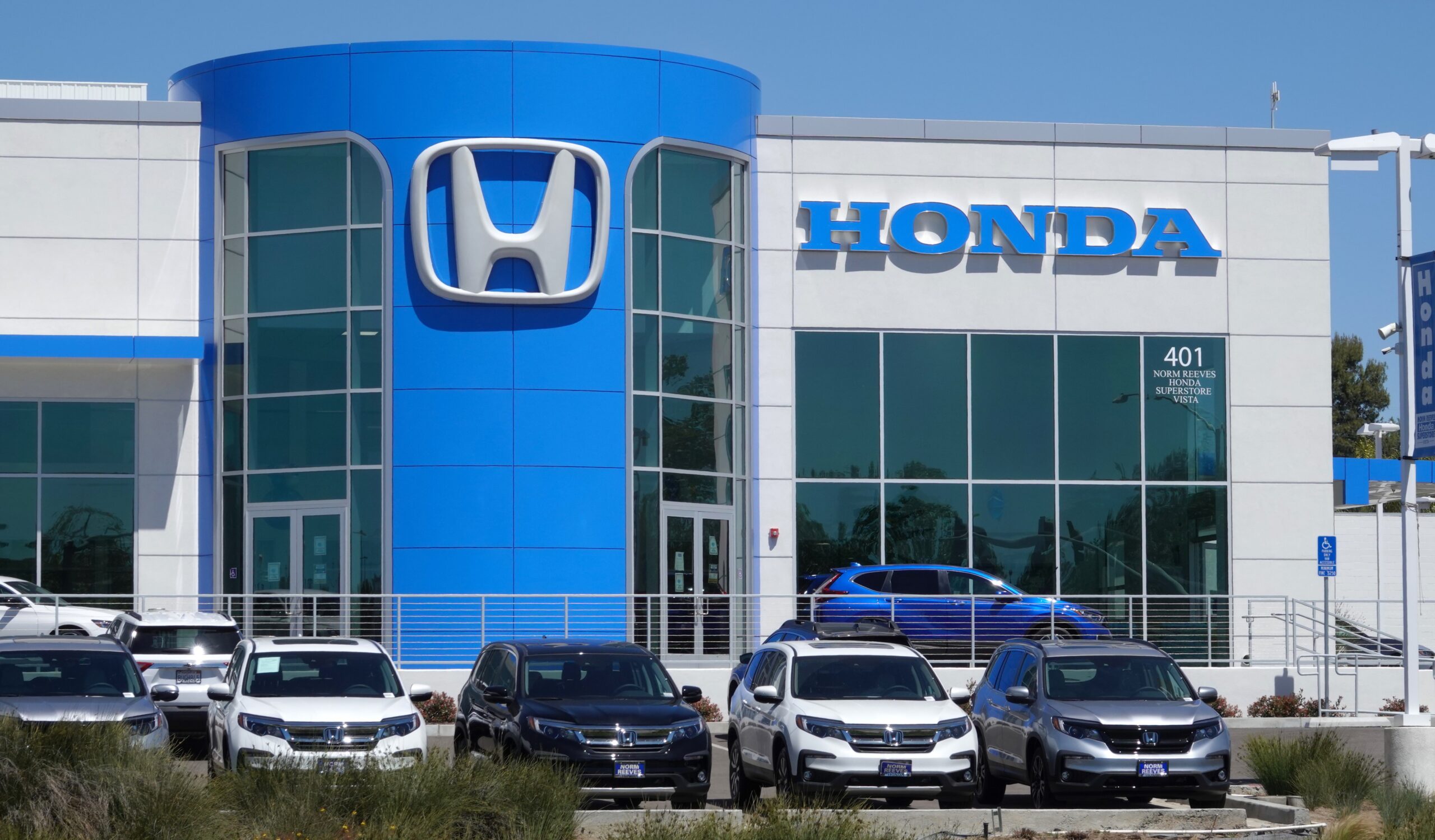 300,000+ Honda Accord Sedans සහ HR-V SUV රථ ආසන පටි ගැටළුව සඳහා නැවත කැඳවයි