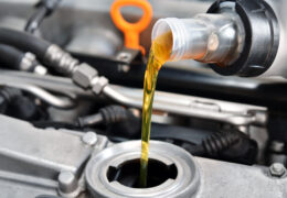 Engine oil වැඩි වුණොත් engine එකට මොකද වෙන්නේ?