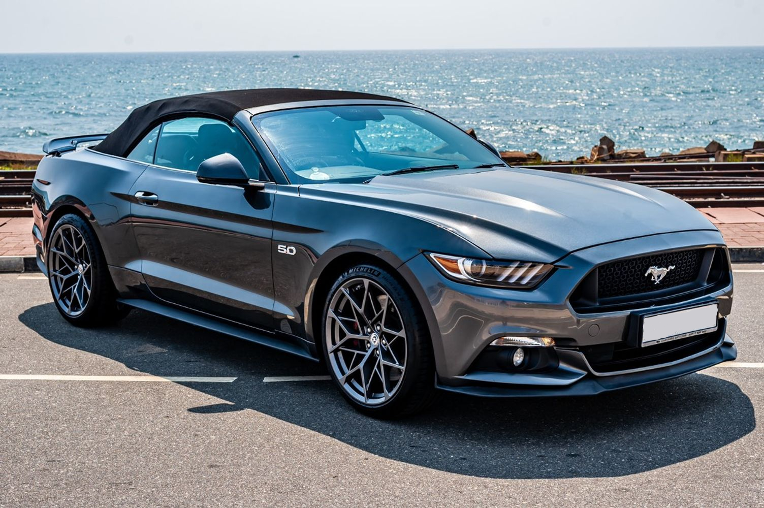 Ford Mustang GT Convertible 2016 Review