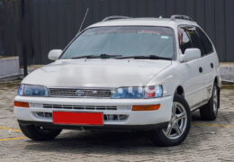 Toyota Corolla G Touring 1998 Review