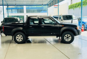 Nissan Double Cab 2.5 Diesel 